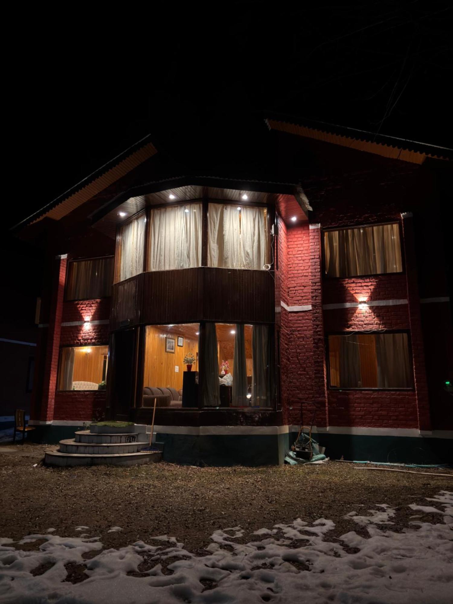 The Pinus Resort Pahalgām Kültér fotó
