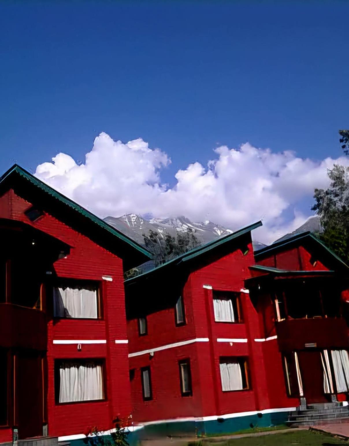 The Pinus Resort Pahalgām Kültér fotó